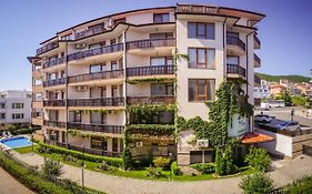 Mars Apartments In Complex Shipka