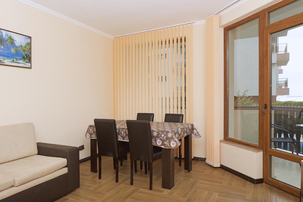 Mars Apartments In Complex Shipka Светий Влас Екстер'єр фото